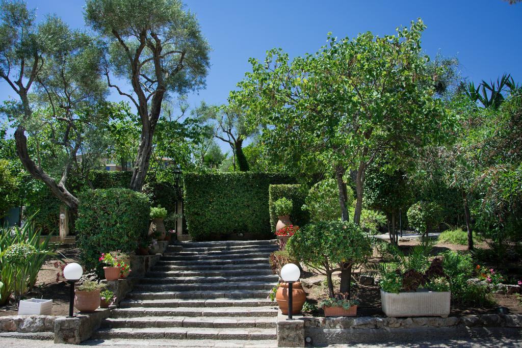 Hotel Mas Djoliba Antibes Exteriér fotografie